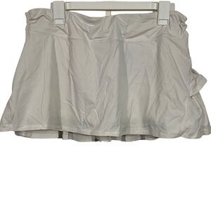 Lululemon White Ruffle Activewear Skort